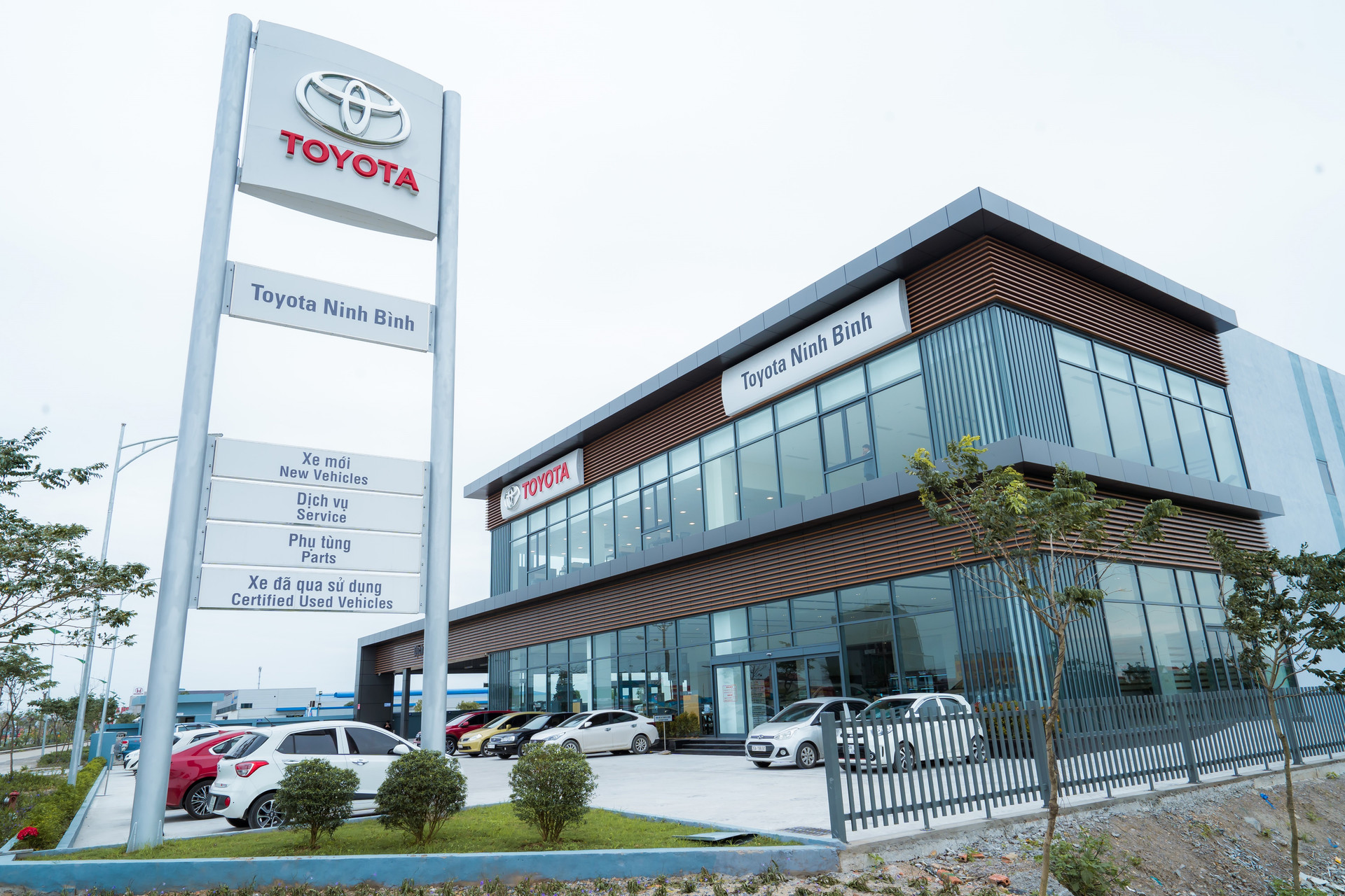 Ninh Bình: Đại lí Toyota Ninh Bình